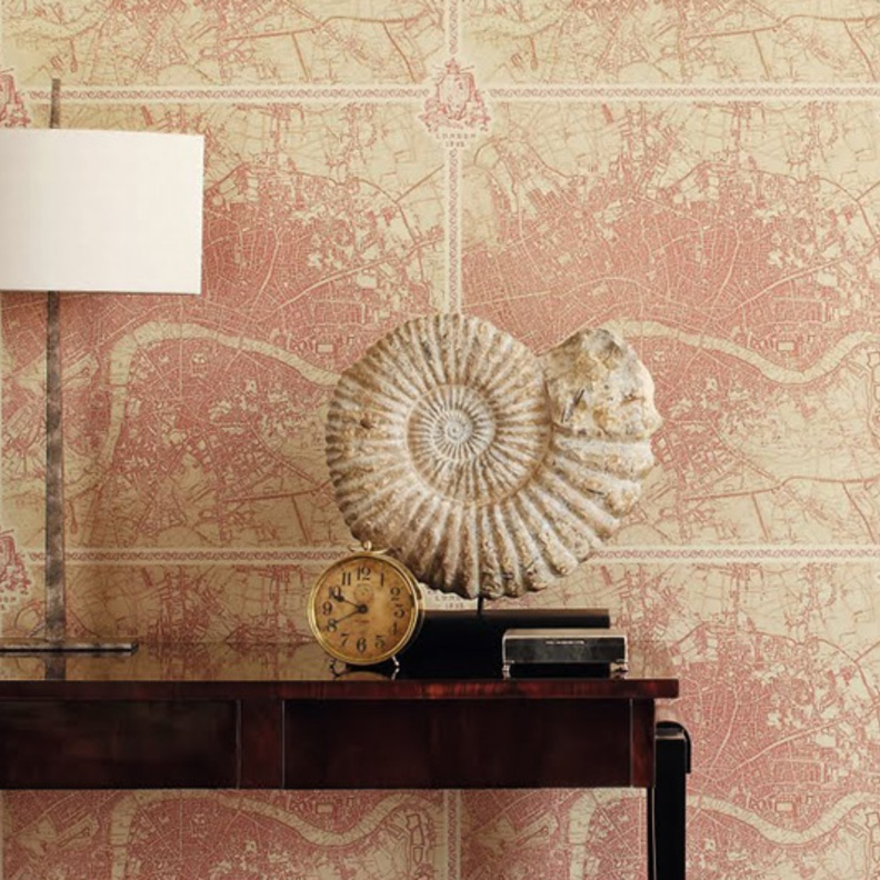 ورق حائط بتصميم أنيق باللونين البيج والزهري