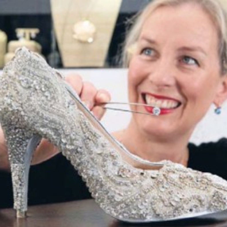  أغلى حذاء في العالم بـ 500 ألف دولاراً