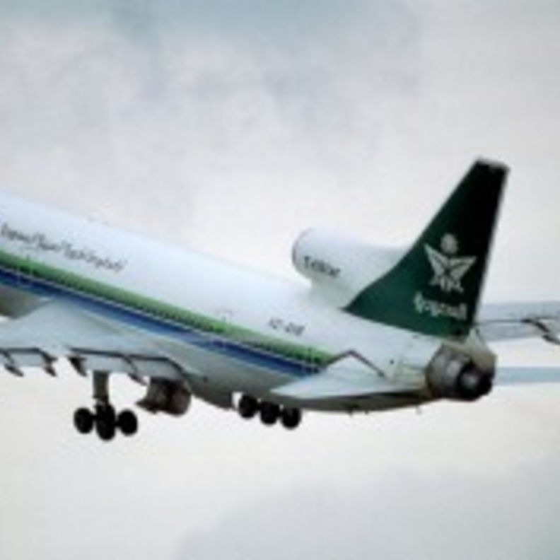 السعودية تحول  طائرة  إلى مطعم