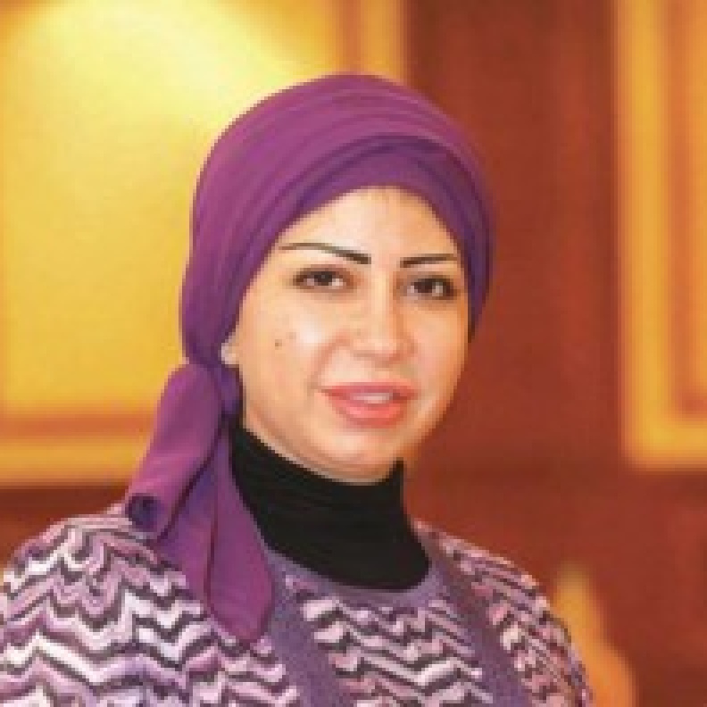  الأديبة مها باعشن