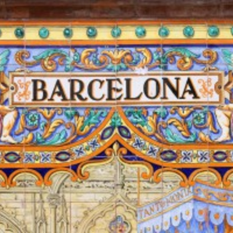 برشلونة.. كرة القدم وأشياء أخرى