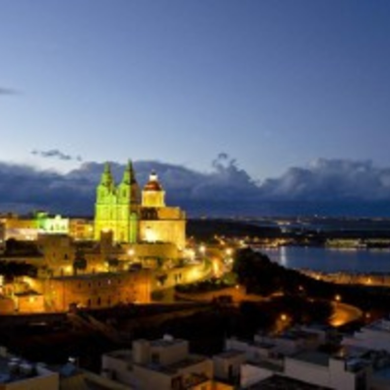 رحلة إلى جزيرة مالطا