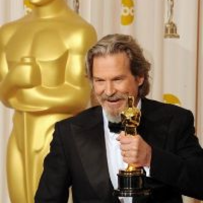 ولد في مثل هذا اليوم من المشاهير وحظك مع الأبراج