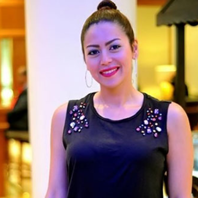 لقاء الخميسى 