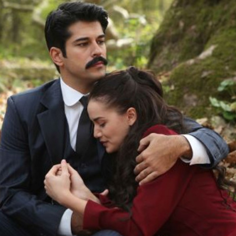 بوراق أوزجفيت وفهرية إفجان