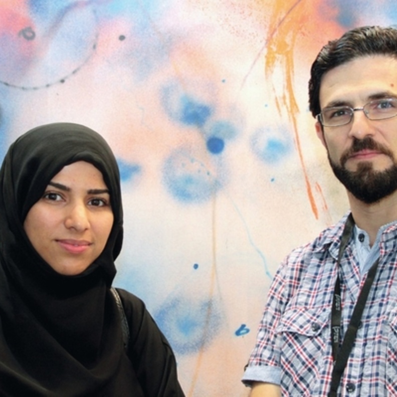 نرجس وزوجها ومدير أعمالها باسم