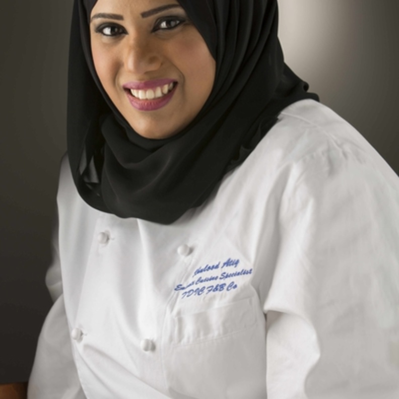 الشيف الإماراتية خلود عتيق