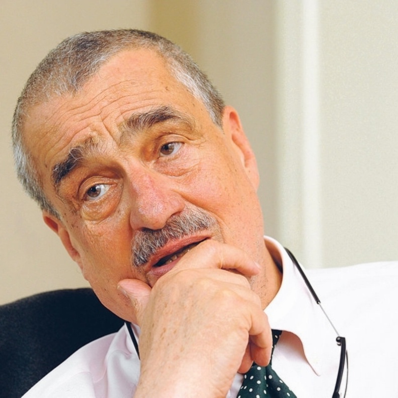  كاريل شوارزنبرج