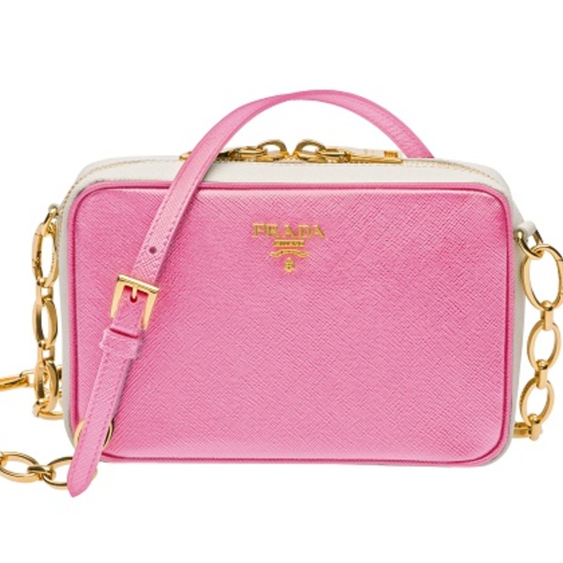 حقائب "Prada"