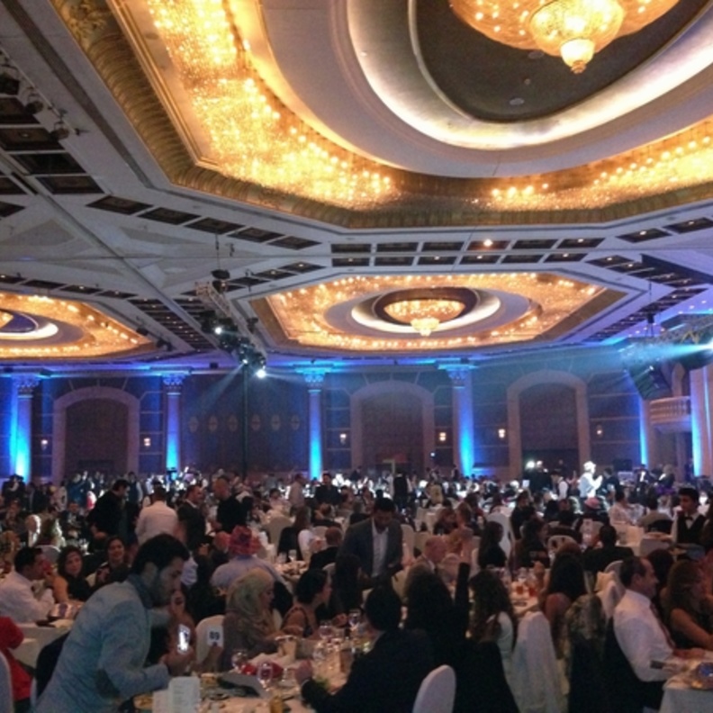 سعد رمضان يغني في فندق الحبتور