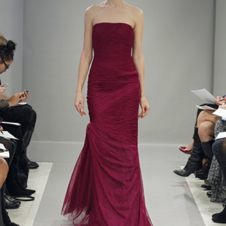 MONIQUE LHUILLIER SS13 BRIDAL FASHION WEEK 10/12/2012