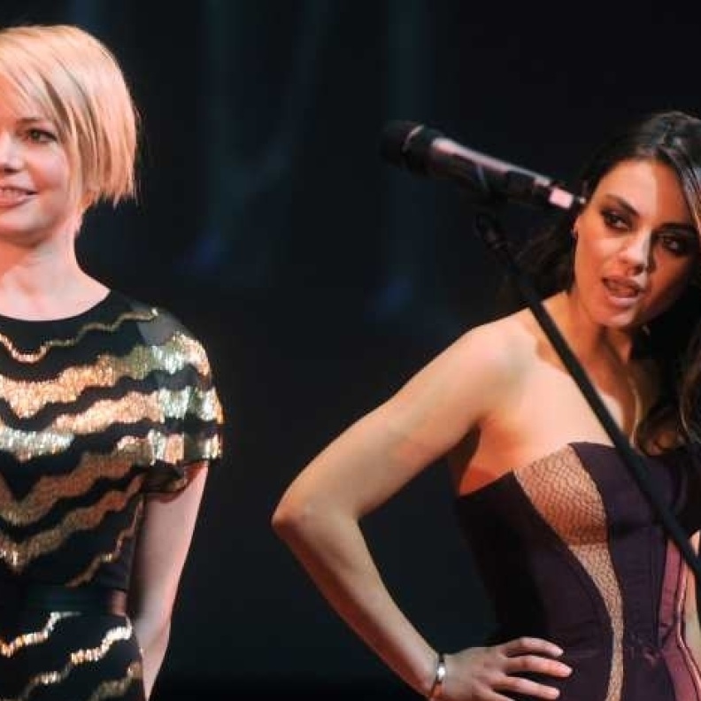 من الأجمل Michelle Williams أم Mila Kunis ؟