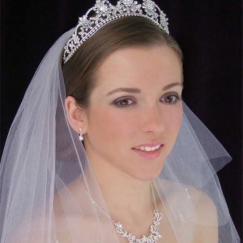 أجمل طرح لزفافك مثل الأميرات