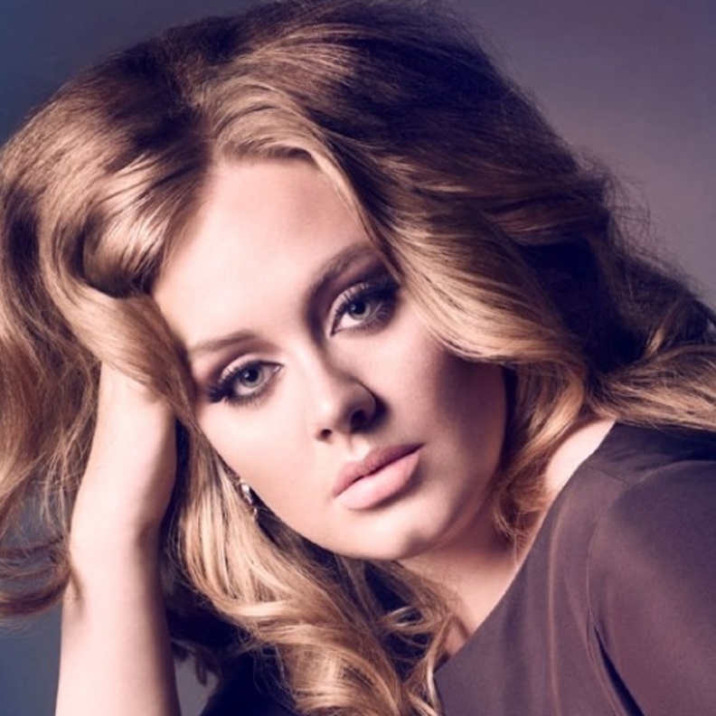  Adele