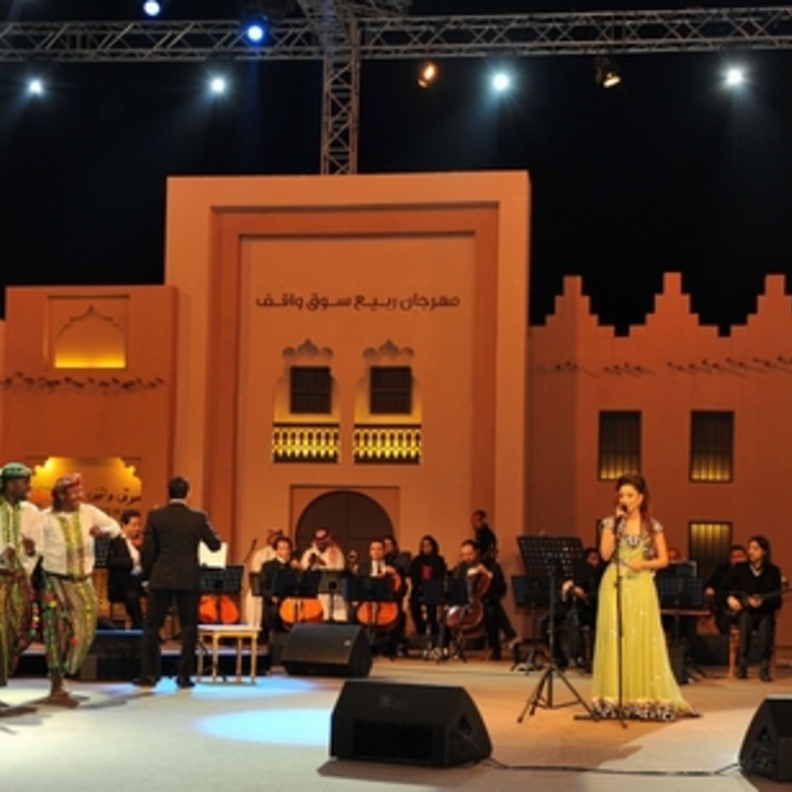 المطربة بلقيس أطربتنا في مهرجان الربيع