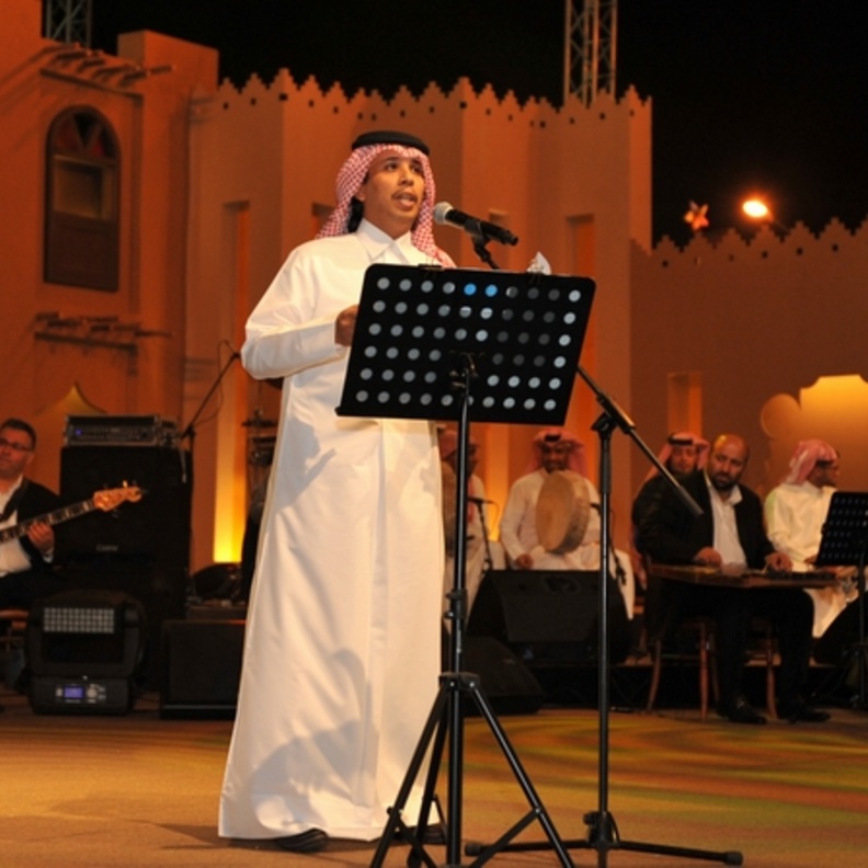 خالد دلوان يشعل ليالي واقف