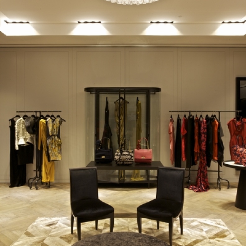 لانفان"Lanvin متجر في الكويت