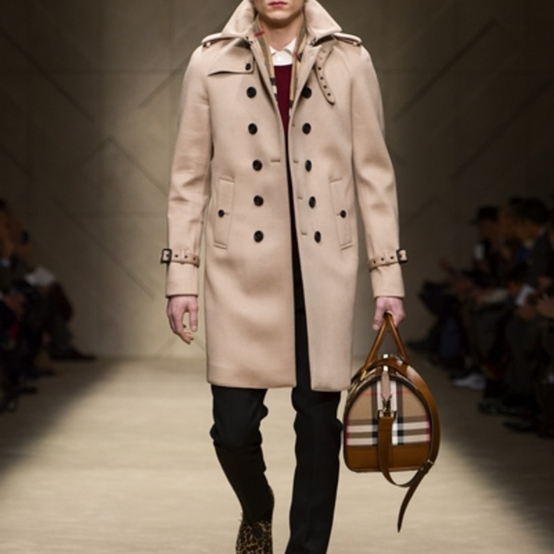BURBERRY تشكيلة أزياء للرجال