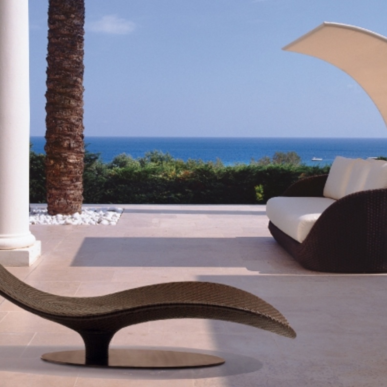 أفضل أثاث الحدائق من إبداعات المصممين العالمين