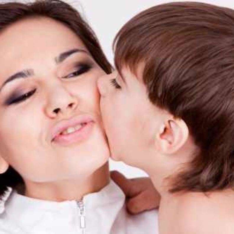 ظاهرة العض لدى طفلك.. الأسباب والعلاج؟