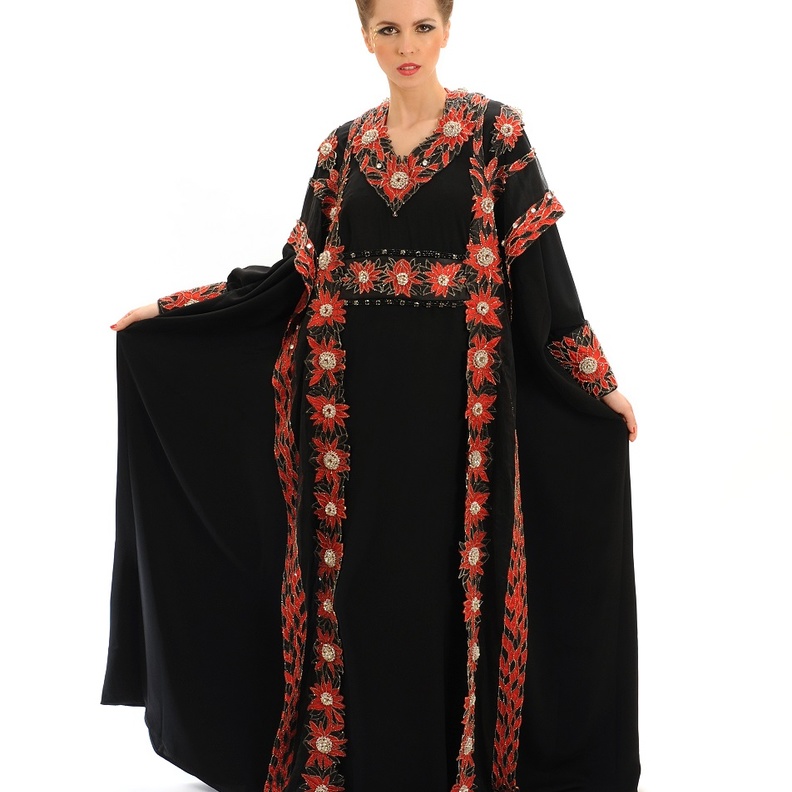 عباءة الألماسة الحمراء