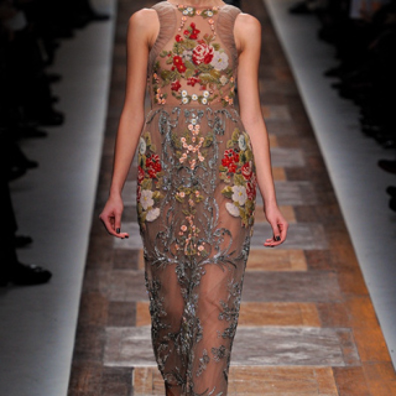 الفستان الاصلي