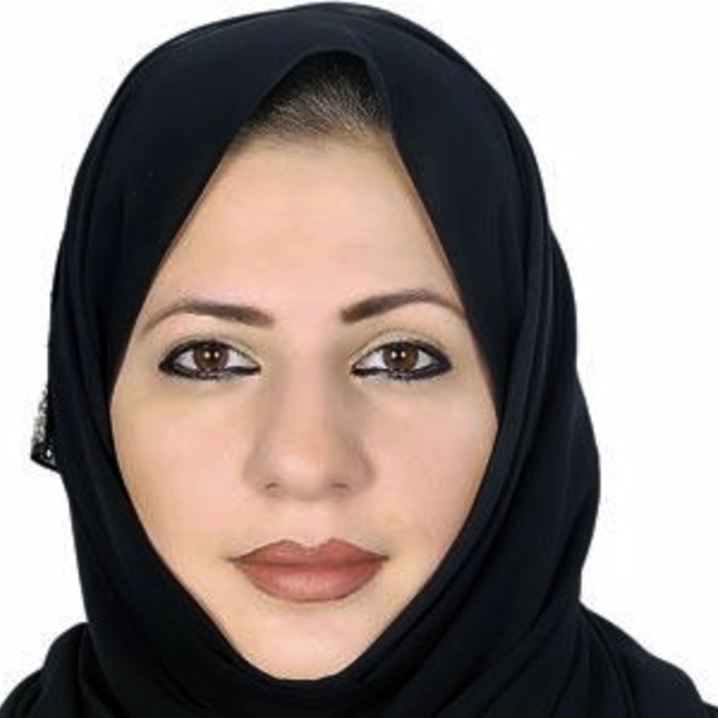 رئيسة اللجنة المنظمة للمعرض مايا حسن حلفاوي