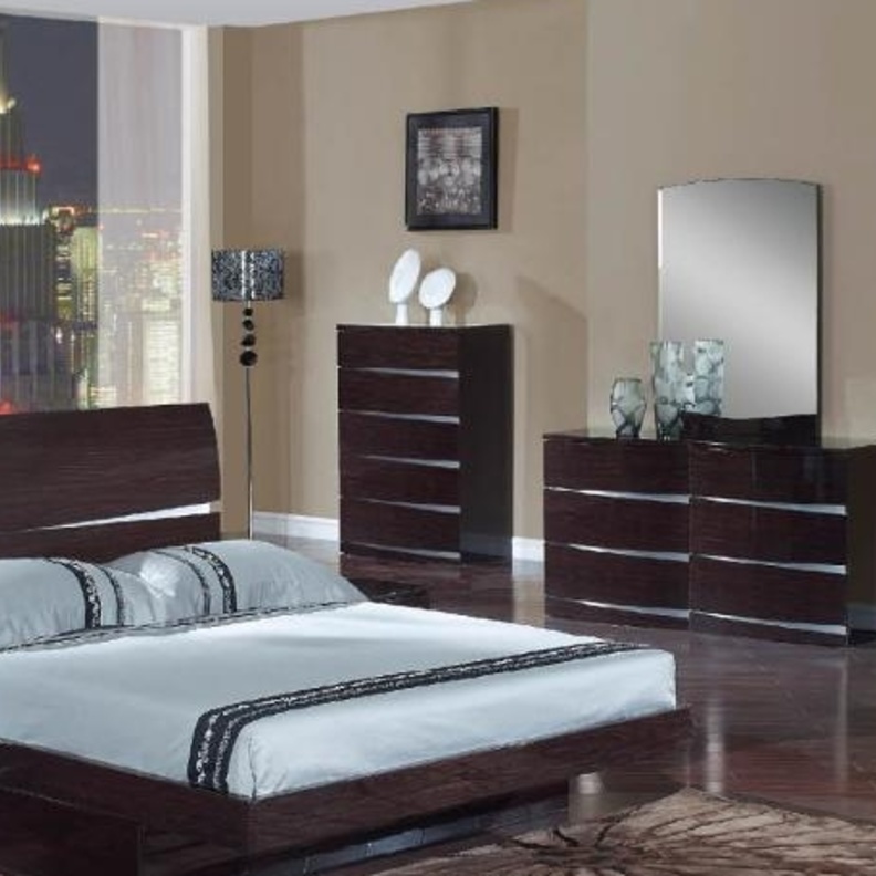 مجموعة Creazioni مرايا مميزة وفاخرة مثل مرآة Aurora