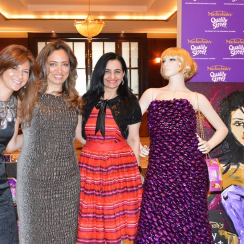 وفاء عايش، ناريمان، نشوى