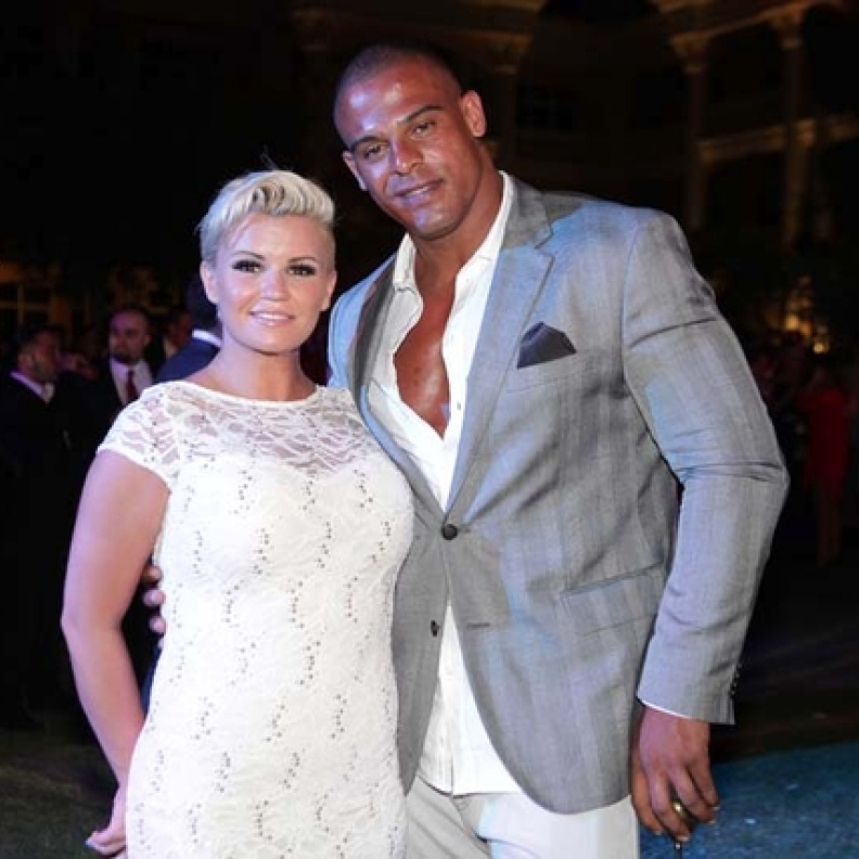 خطوبة كيري كاتونا إلى جورج كاي