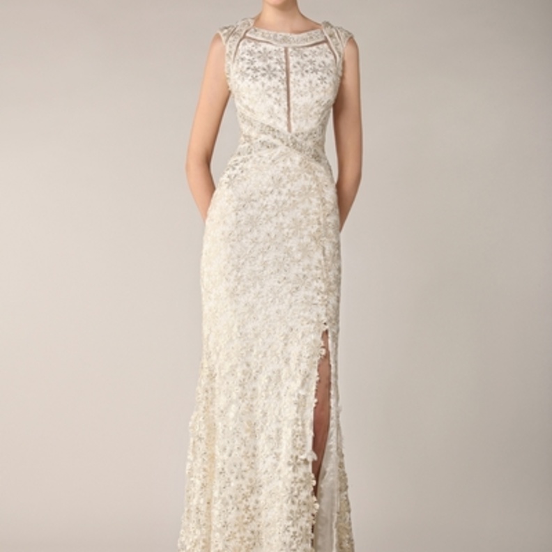 فساتيين زفاف طوني ورد