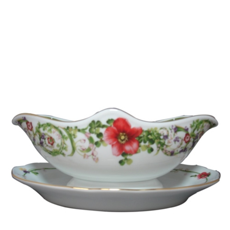 من مجموعة Flower Fantasy المنقوشة برسوم الأزهار من Versace