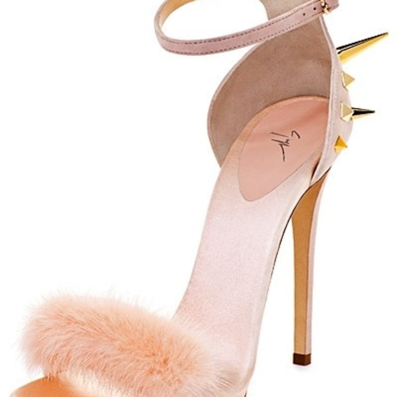 من Giuseppe Zanotti