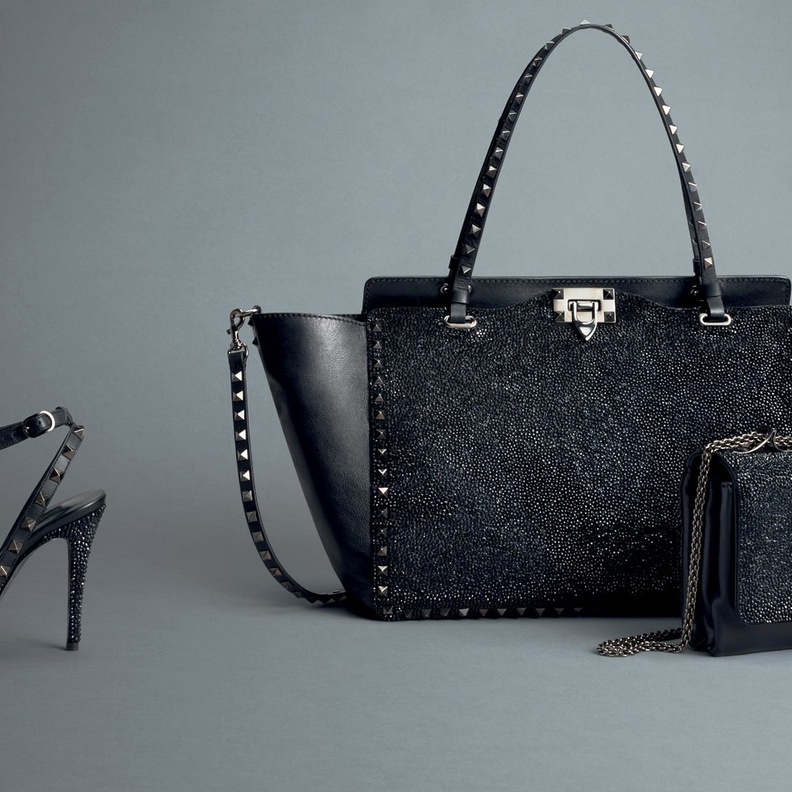 أحذية Valentino