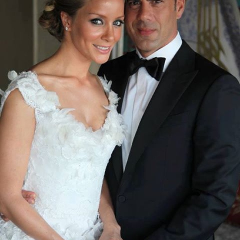 زواج النجمة التركية بادة إيشيل