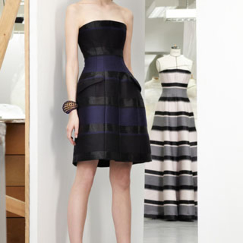 الفستان الأصلي