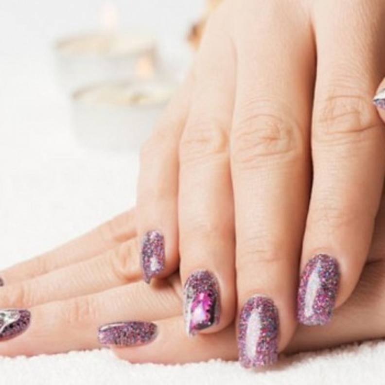  مناكير ثلاثي الابعاد