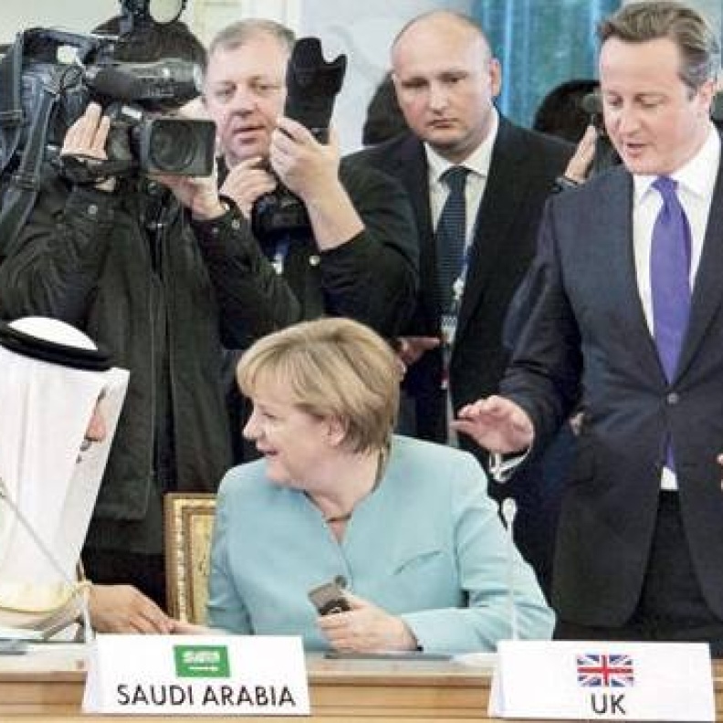 ميركل تحتل مقعد كاميرون في قمة العشرين