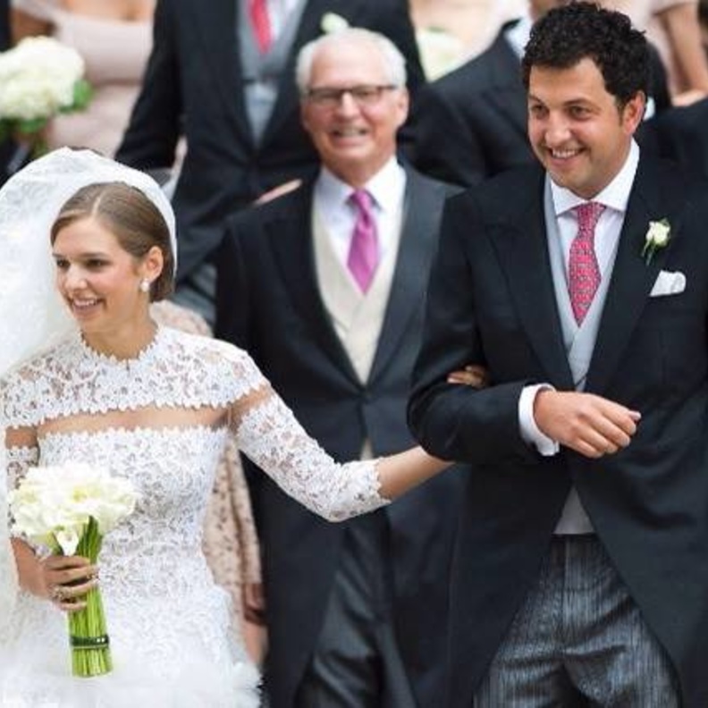 الأمير "هادريان دى كروى رويولكس" إلى القفص الذهبى