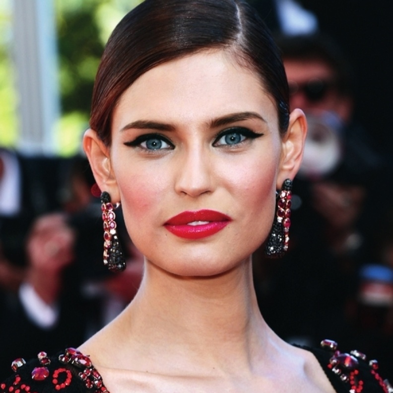 العارضة الأنيقة والجذابة بيانكا بالتي Bianca Balti