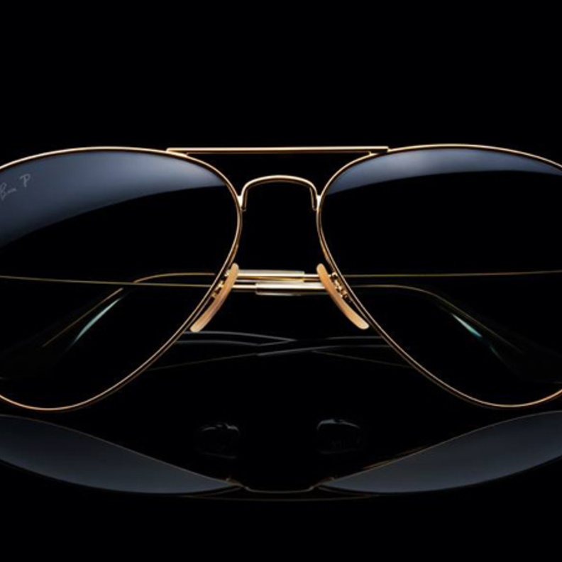 Rayban تطلق نظارات شمسية من الذهب