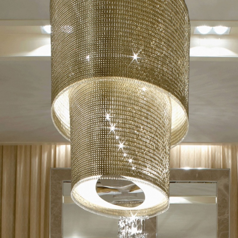 Tamall المصنوعة من الألمونيوم ومزينة بكريستال سواروفيسكي