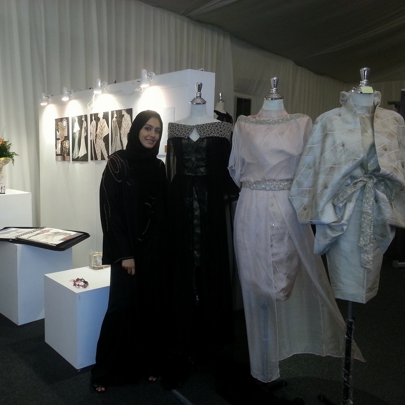 الطالبة زكية حلواني مع مجموعتها الجديدة لشتاء 2015