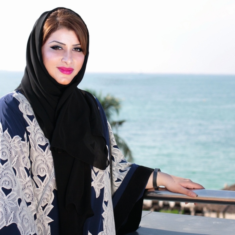  القيادية الإماراتية الشابة لمياء عبد العزيز خان