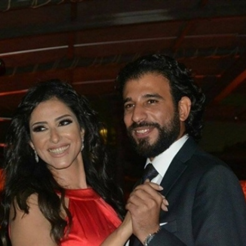 المخرج المسرحي أمير اليماني وخطيبته الفنانة أمل مطاوع