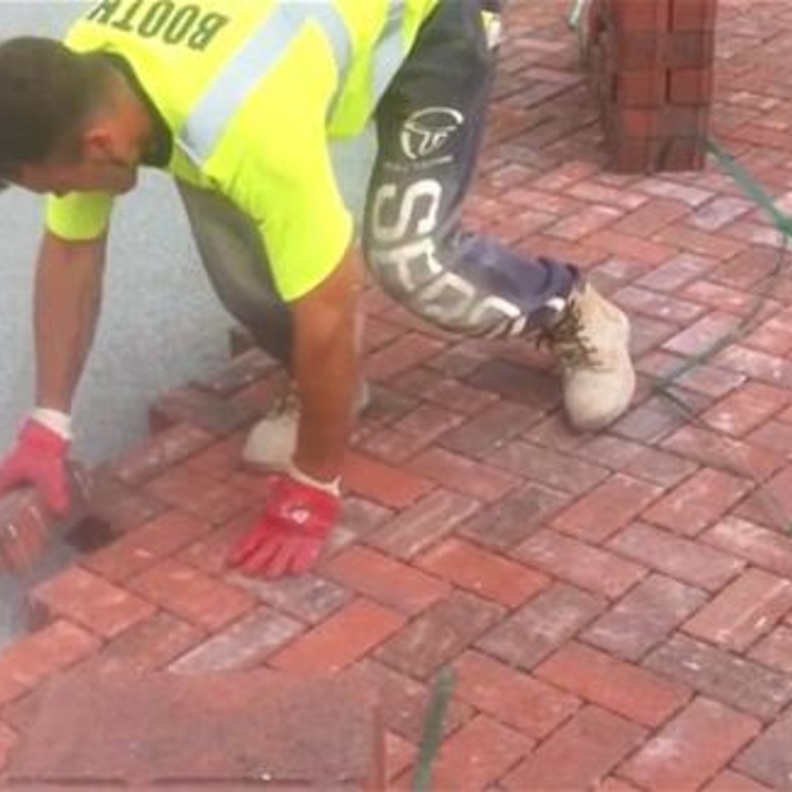 بالفيديو: "كايال" من عامل بناء إلى نجم على يوتيوب