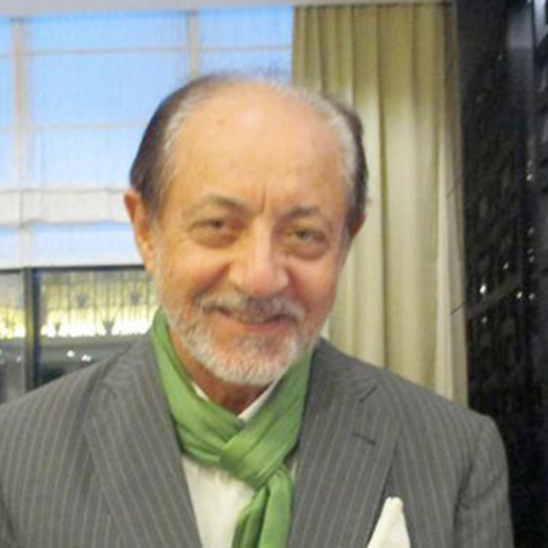 عبد العزيز مخيون