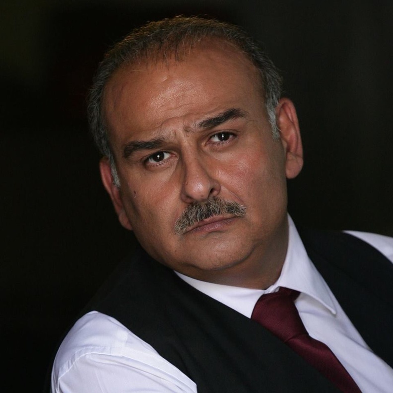 جمال سليمان عاد إلى مصر بعد رحلة قصيرة للولايات المتحدة الأمريكية 