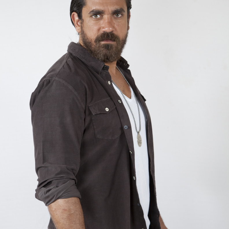 أزمات الطبال تصيب فريق العمل بالاحباط الشديد 