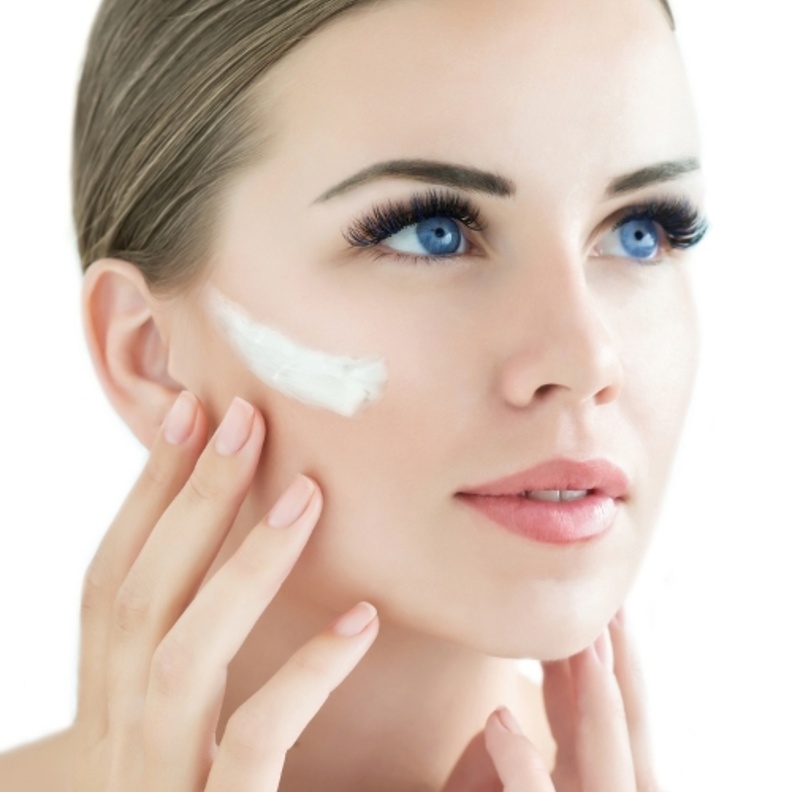 البشرة الدهنية تحتاج لعناية مضاعفة